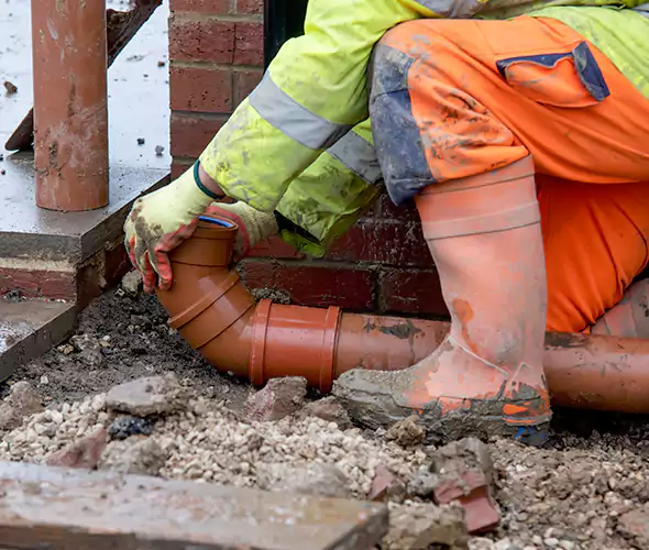 Professional Plumber for Sewer Cleaning in Florida Ridge, FL: Schedule Reliable Service Today